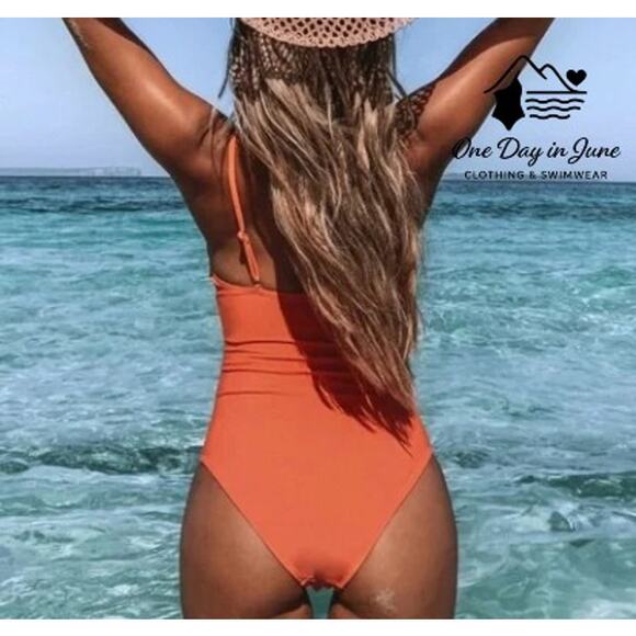 Cupshe V Neck On Piece Swimsuit Size L - Picture 2 of 7